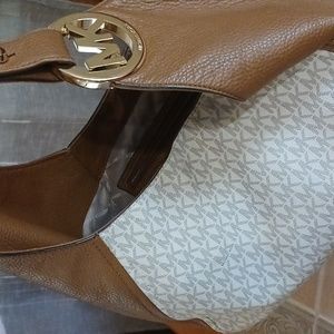 Michael kors large signature hobo bag